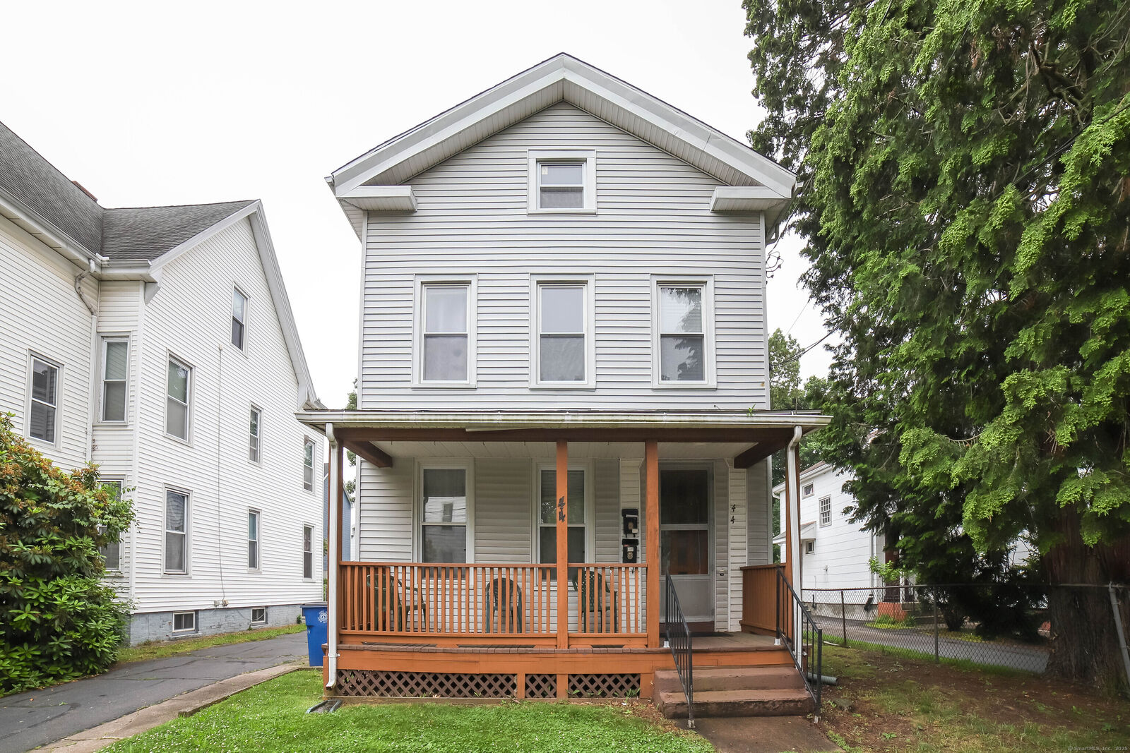 Property Photo:  44 Clark Street  CT 06511 