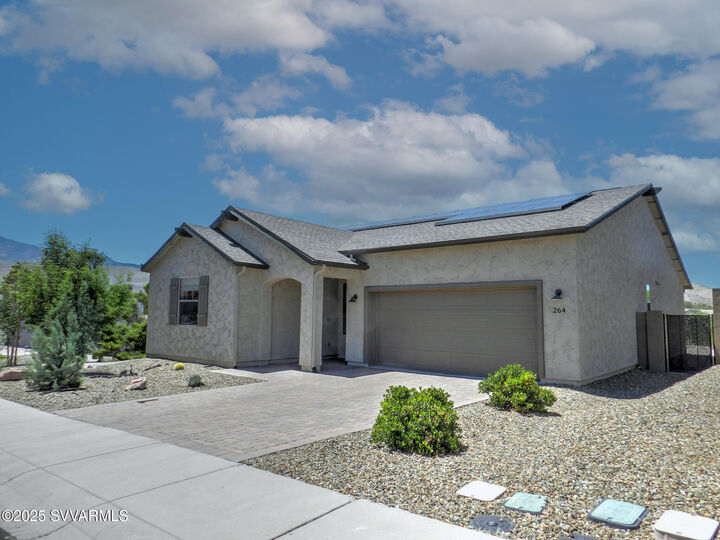 Property Photo: 264 Whistle Stop Rd AZ 86324