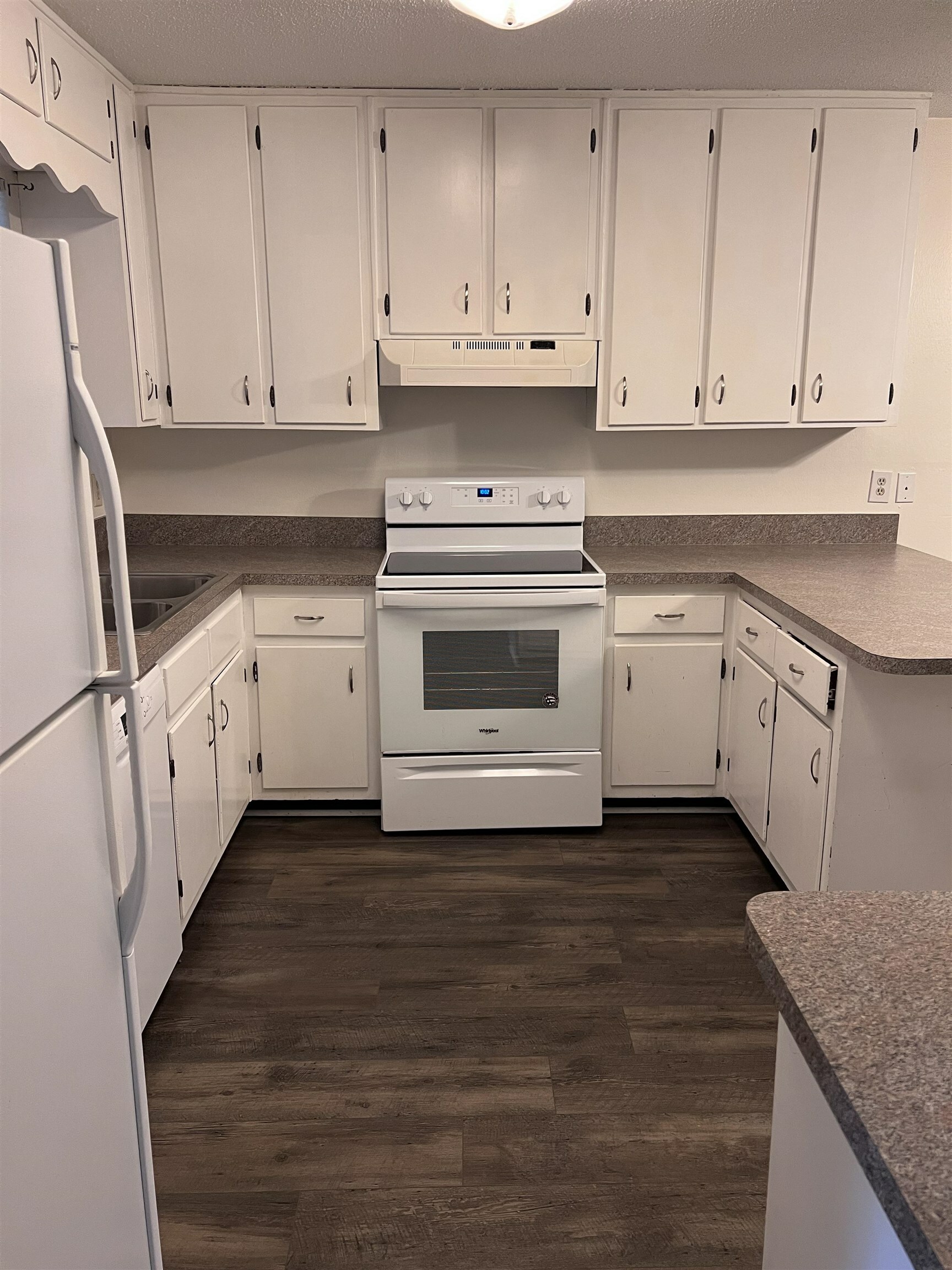 Property Photo: 2463 Dundee Drive FL 32308