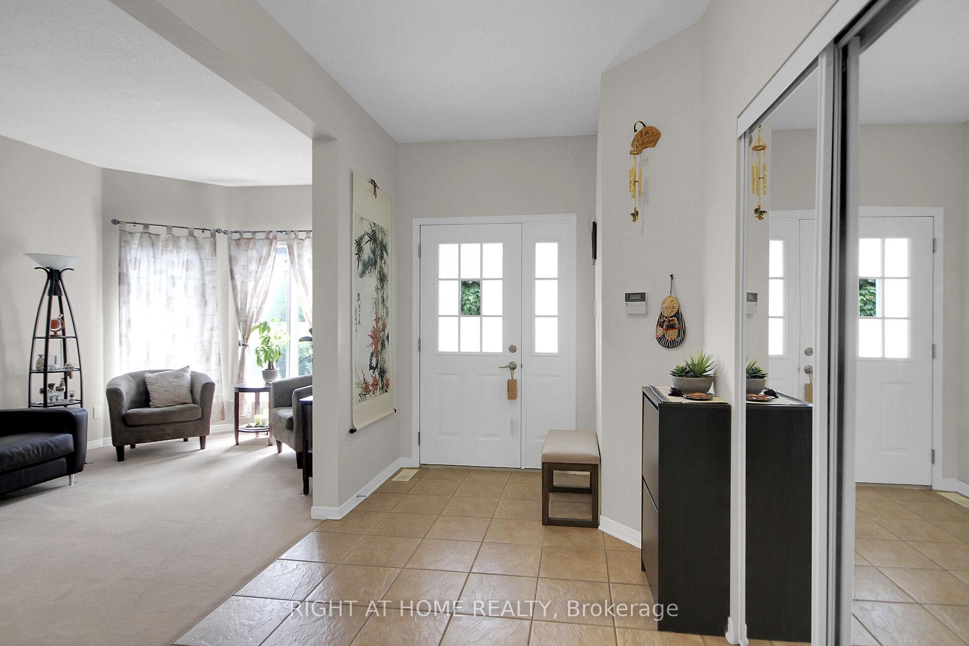 Property Photo: 13 Sirocco Crescent ON K2S 1Z7
