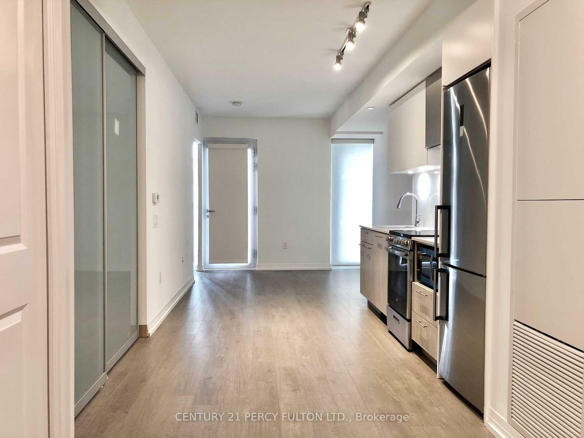 Property Photo: 251 Jarvis Street 839 ON M5B 2C2