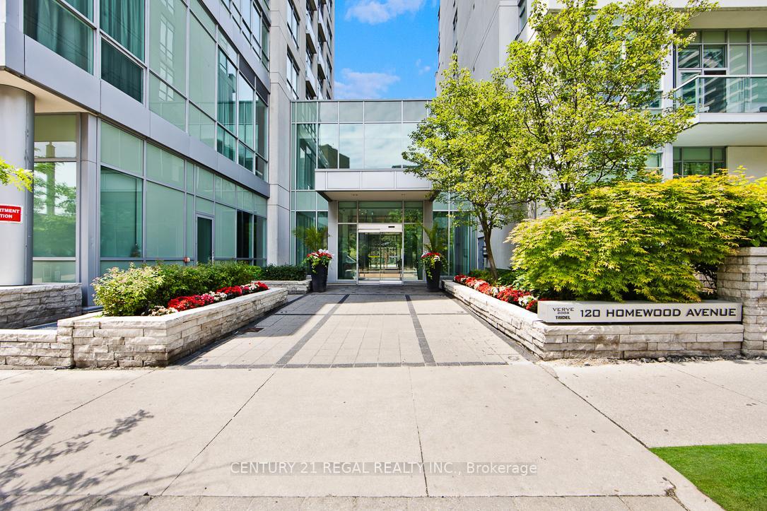 Property Photo: 120 Homewood Avenue 406 ON M4Y 2J3