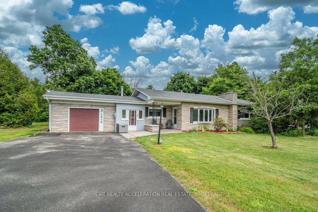 Property Photo: 1810 Sydenham Road ON K7L 4V4