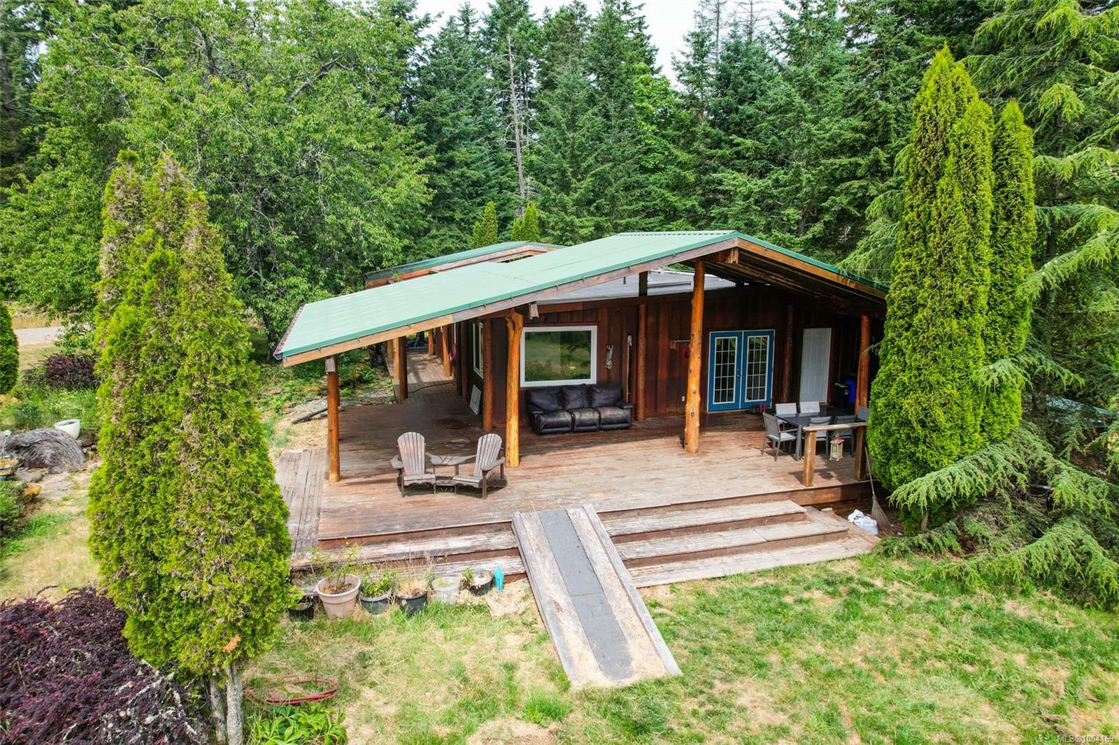 Property Photo: 2411 South Rd BC V0R 1X7
