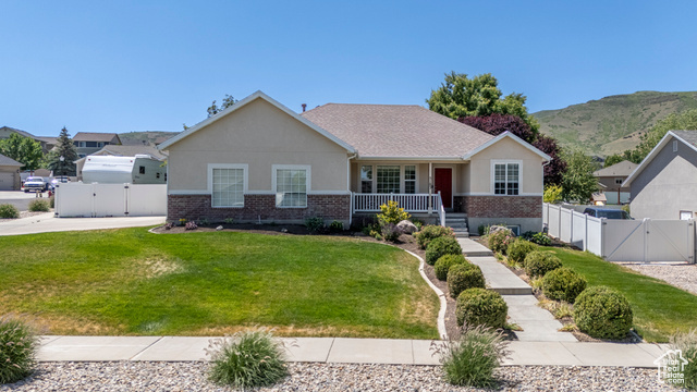 Property Photo: 5183 W Heartland Cv UT 84096
