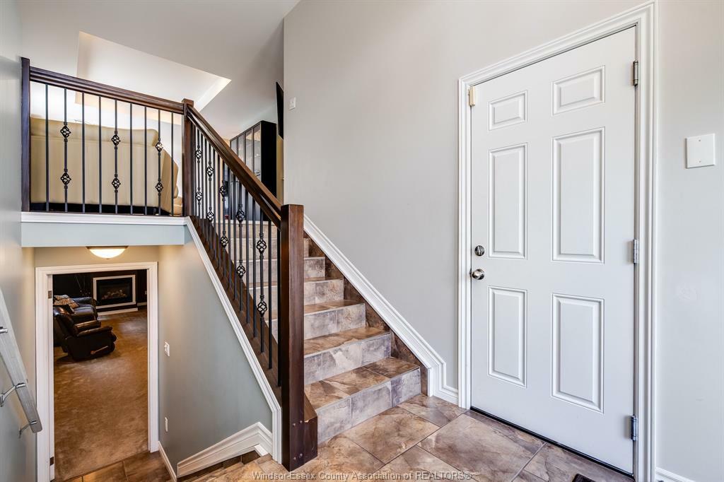 Property Photo:  11929 Boulder Crescent  ON N8P 1Z6 