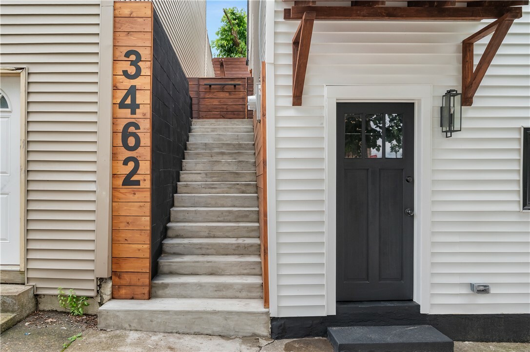 Property Photo: 3462 Ligonier St PA 15201
