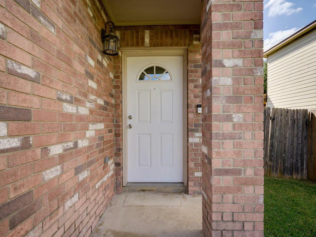 Property Photo: 251 Beech Drive TX 78640