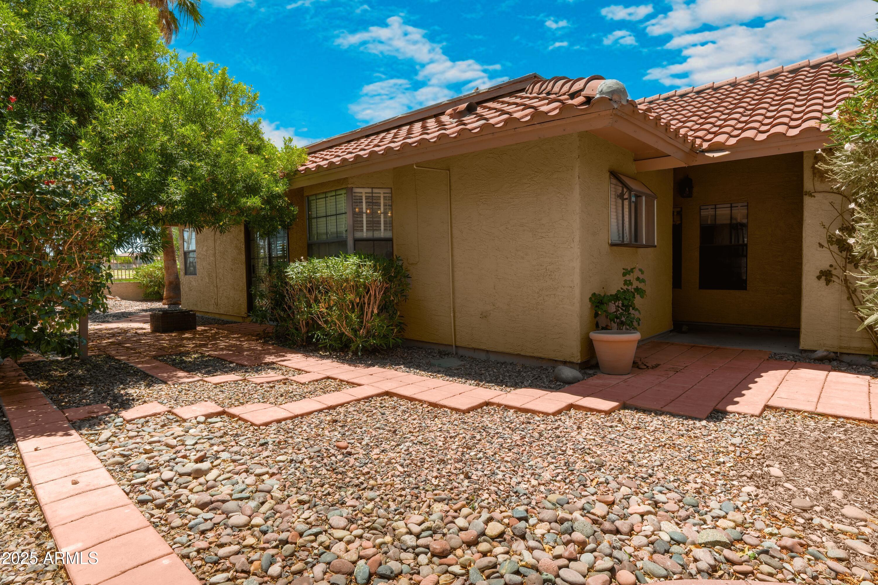 Property Photo:  4225 E Sandia Street  AZ 85044 
