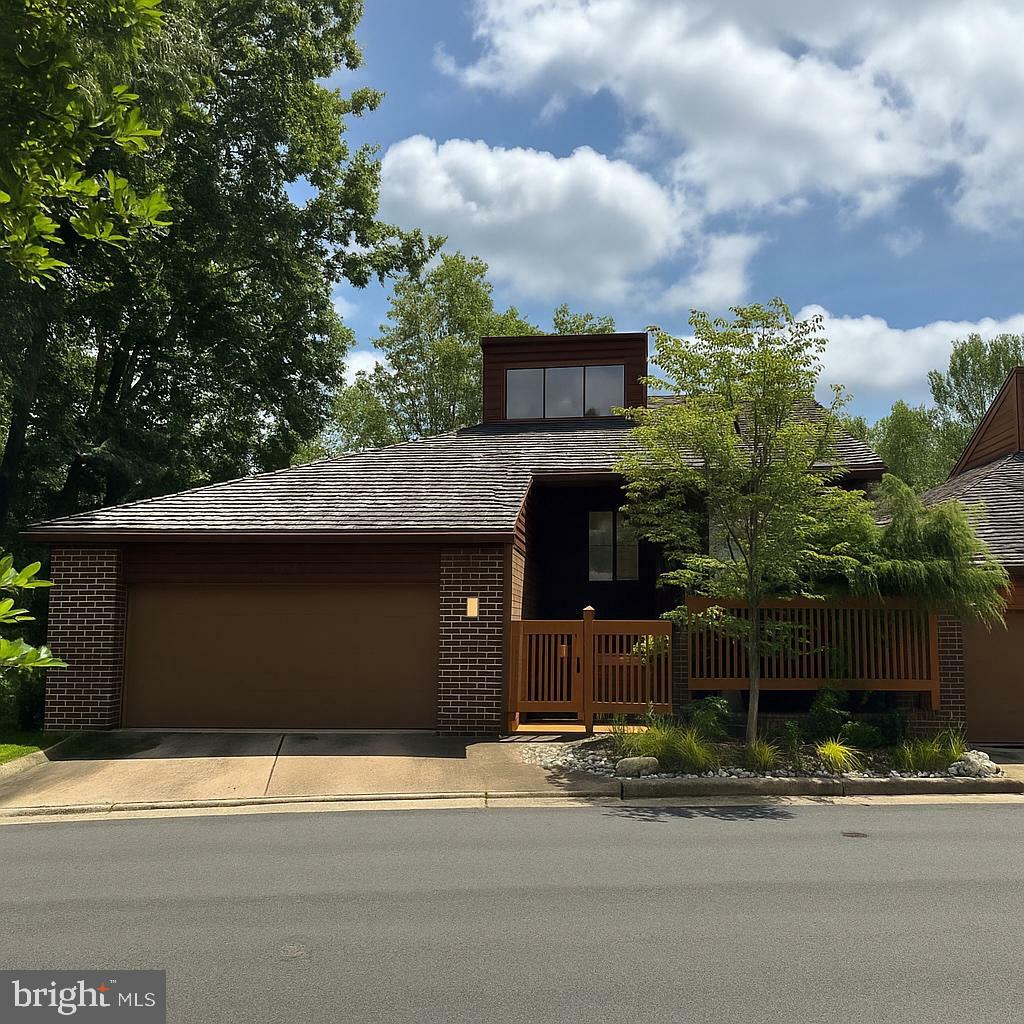 Property Photo: 2151 Cabots Point Lane VA 20191