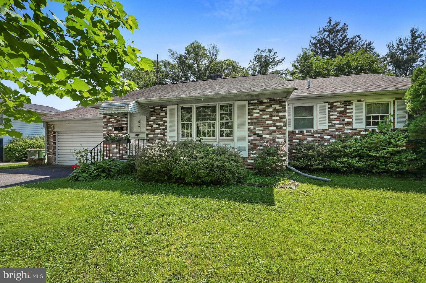 609 Apple Road  Newark DE 19711 photo