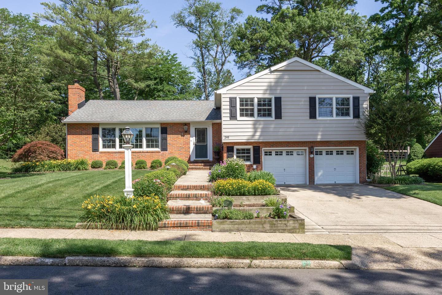 Property Photo: 295 Crescent Avenue NJ 08057
