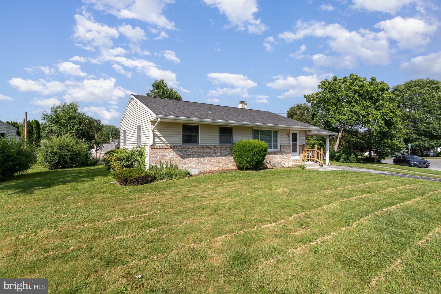 Property Photo: 234 Cumberland Road PA 17011