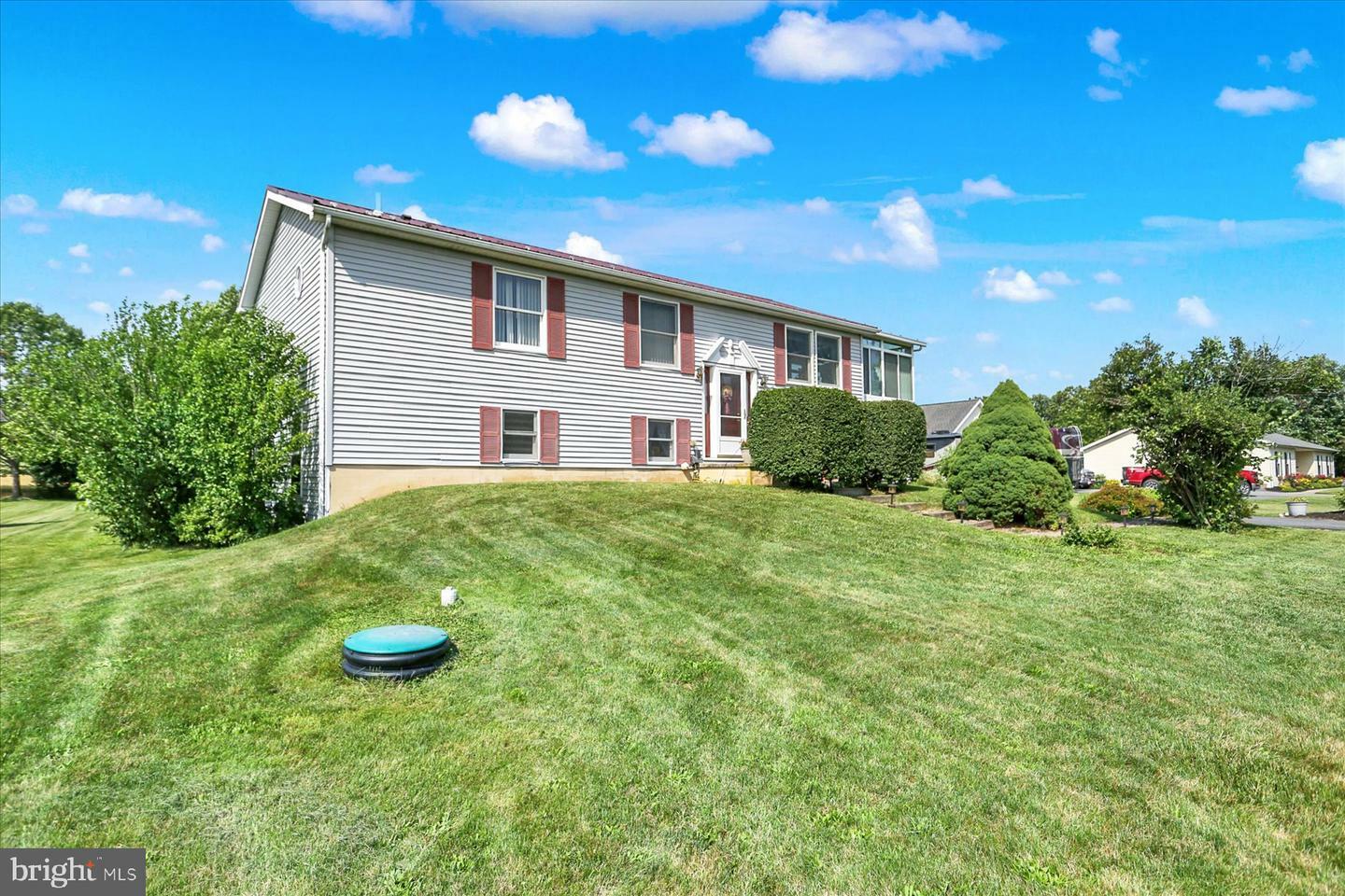 Property Photo:  417 Crossroad School Road  PA 17015 