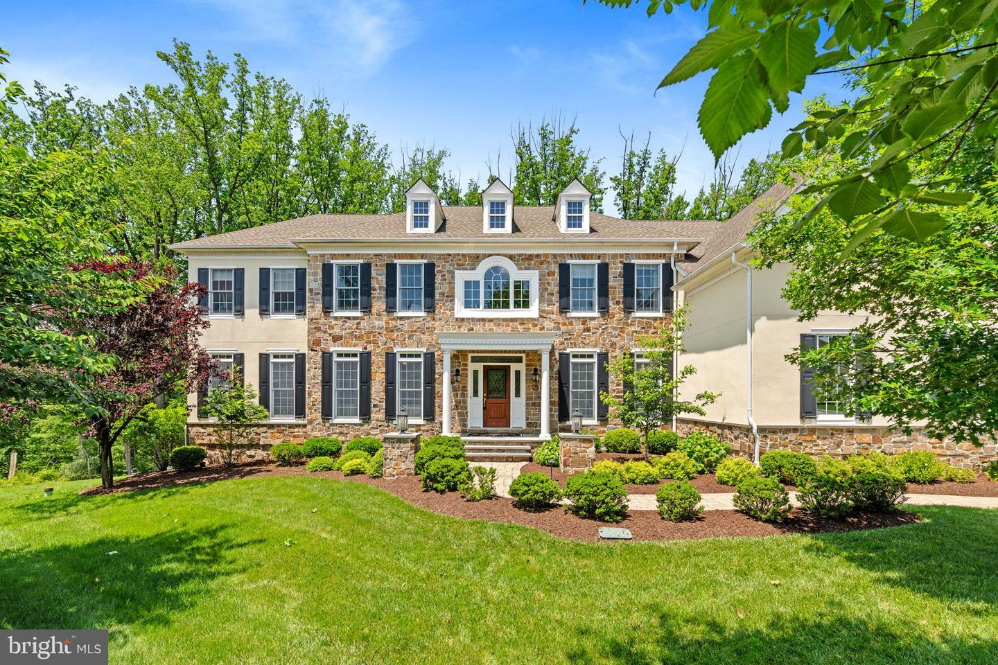 Property Photo:  3917 Woodland Drive  PA 19073 
