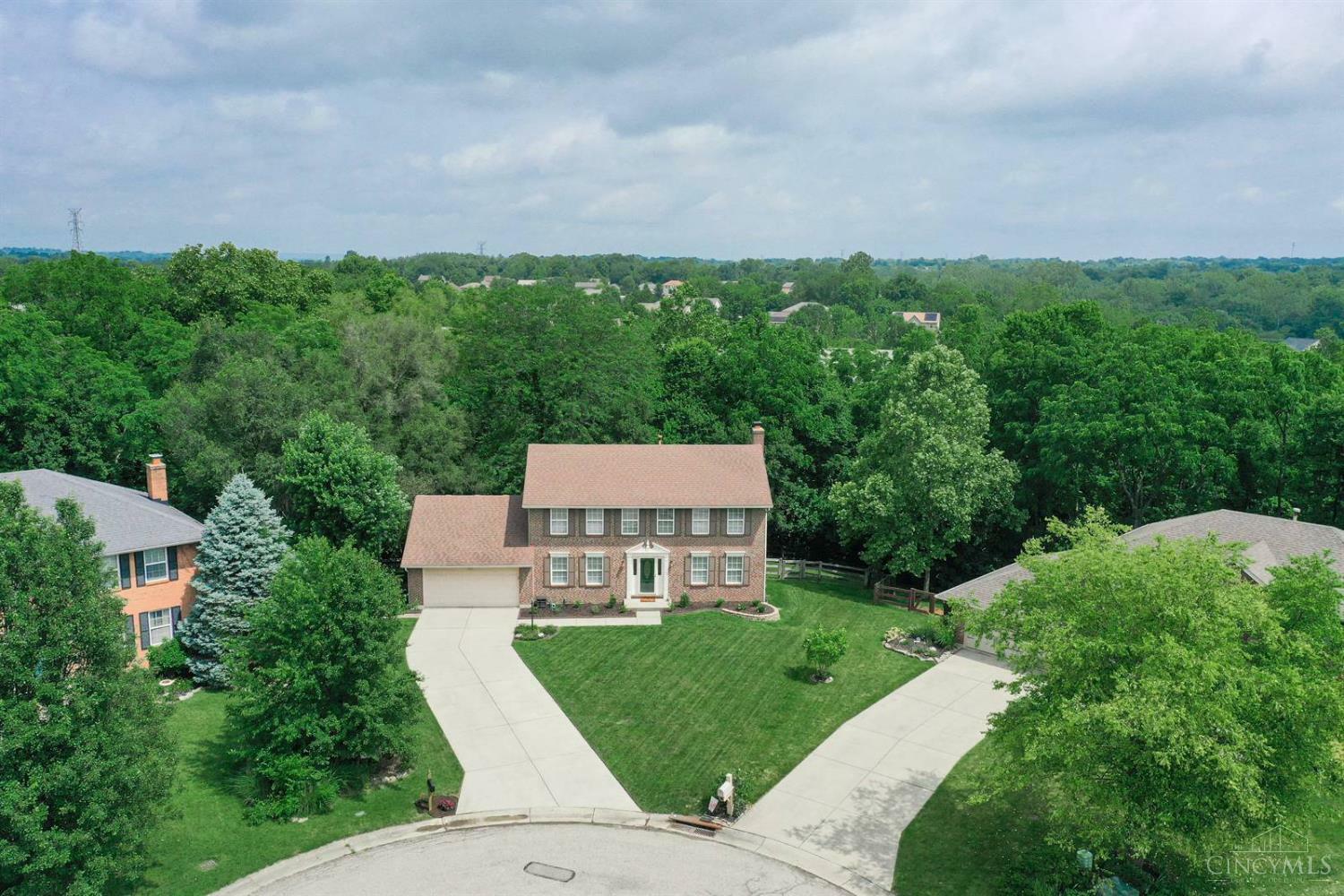 Property Photo: 6925 Lakota Ridge Drive OH 45011