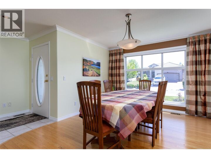 Photo de la propriété:  2524 Quail Lane  BC V1V 1Z9 