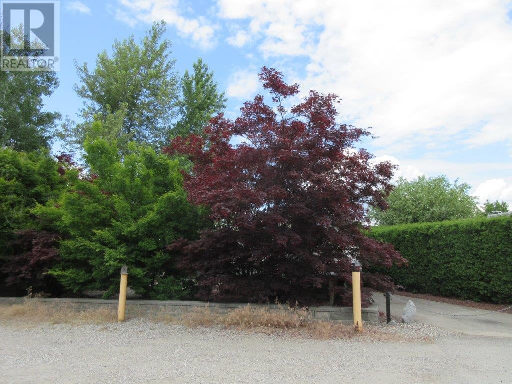 Property Photo: 415 Commonwealth Road 633 BC V4V 1P4