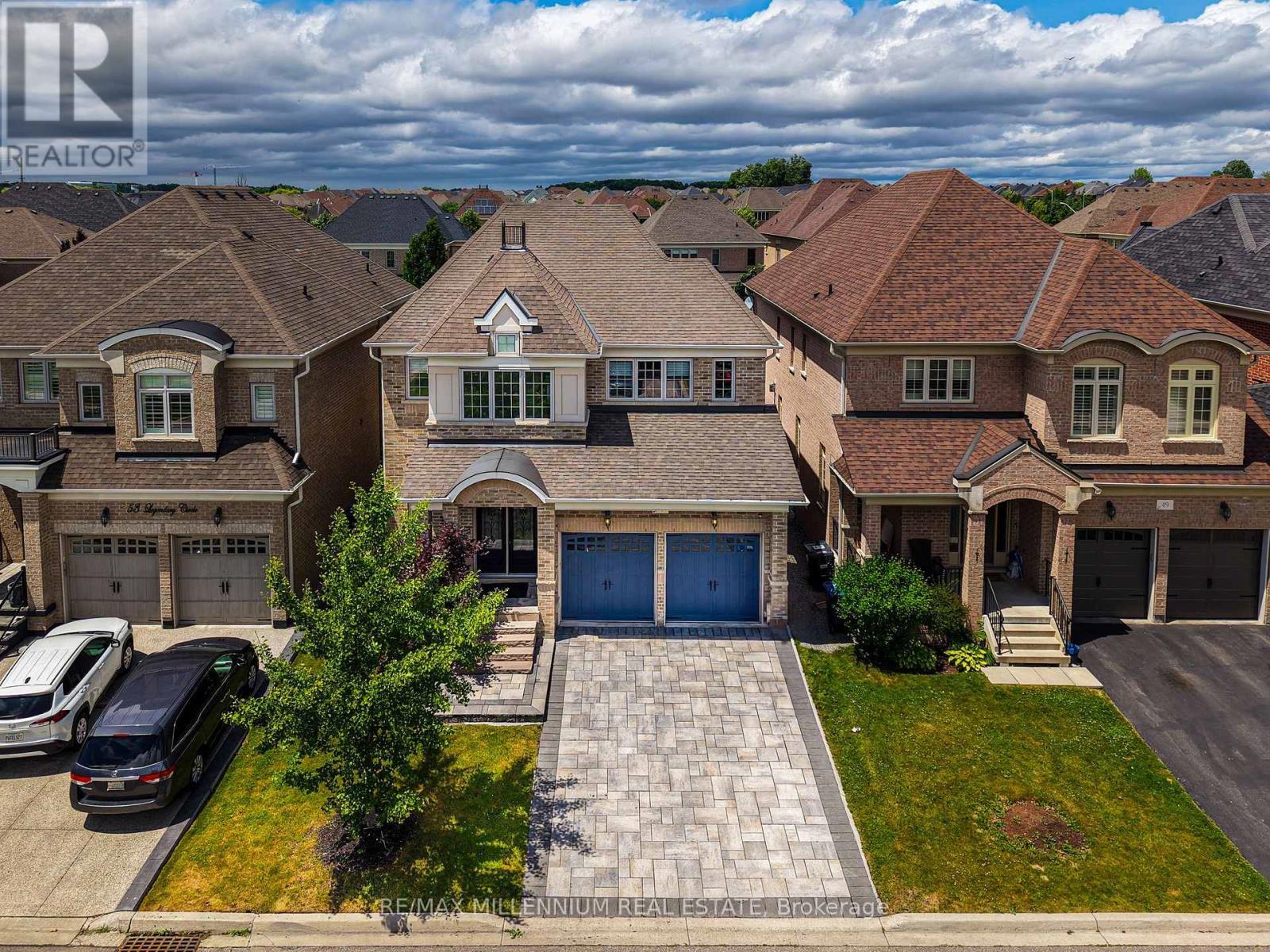 Property Photo: 51 Legendary Circle ON L6Y 0S1