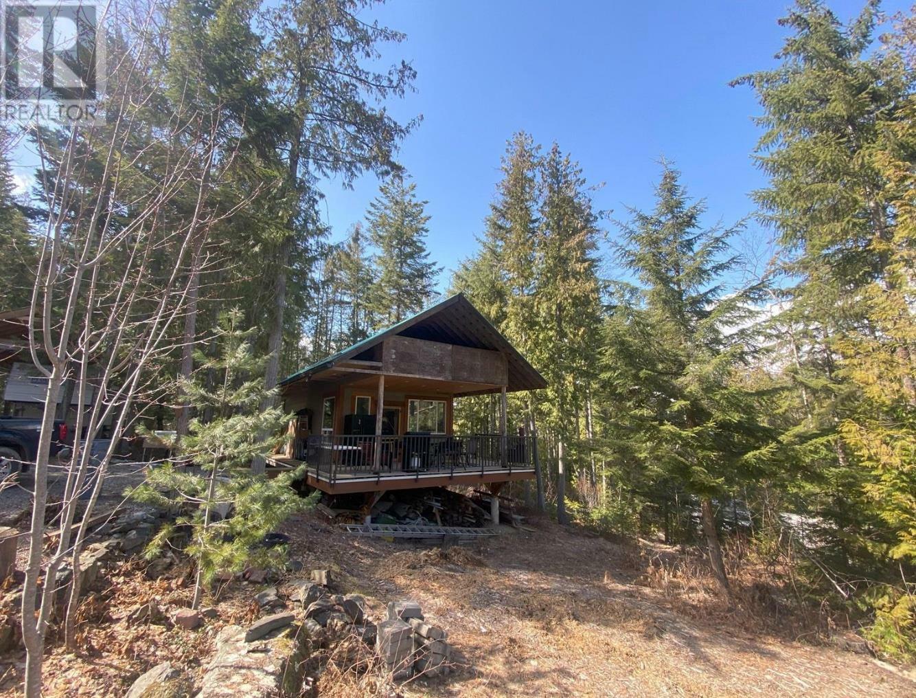 Photo de la propriété: 4972 Eagle Bay Road BC V0E 1T0