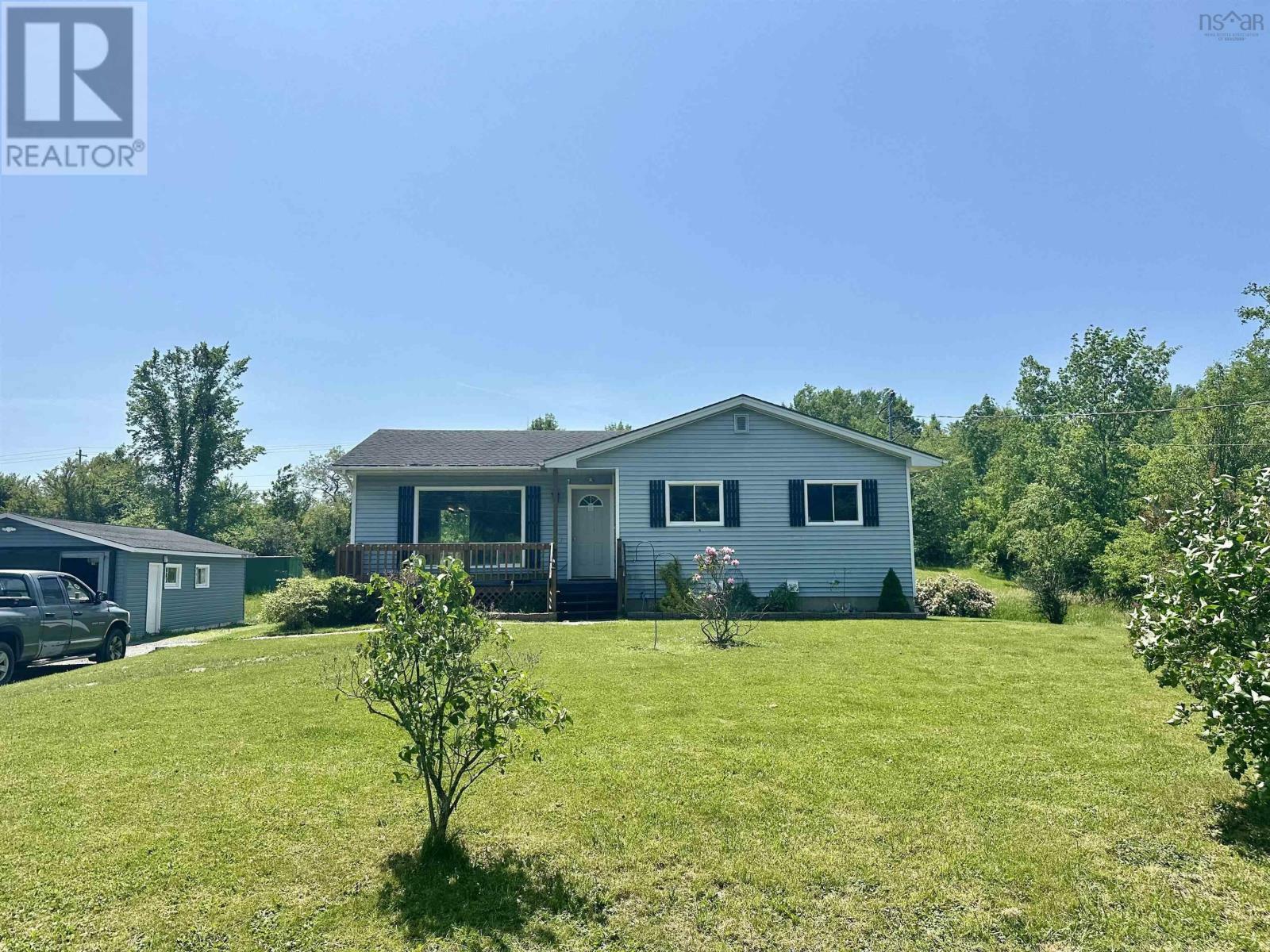 Photo de la propriété: 75 Bowman Road NS B0N 2T0