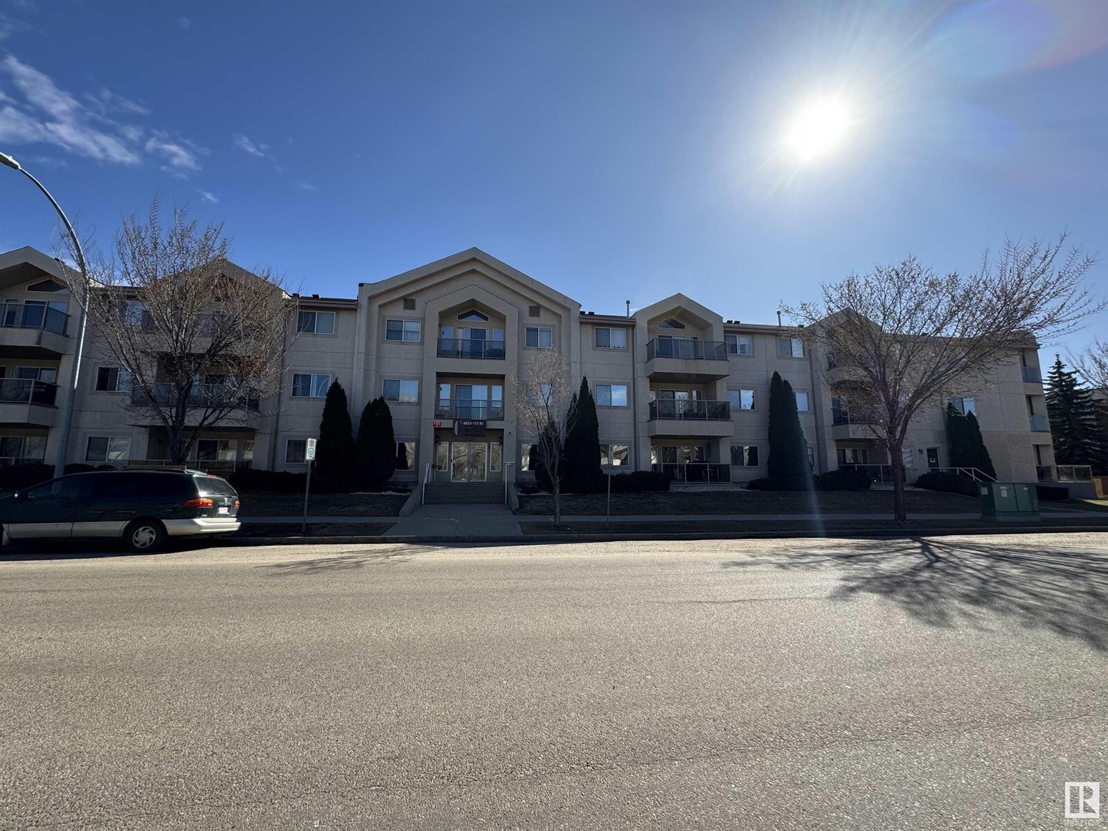 Property Photo: #204 6623 172 St NW AB T5T 6J2