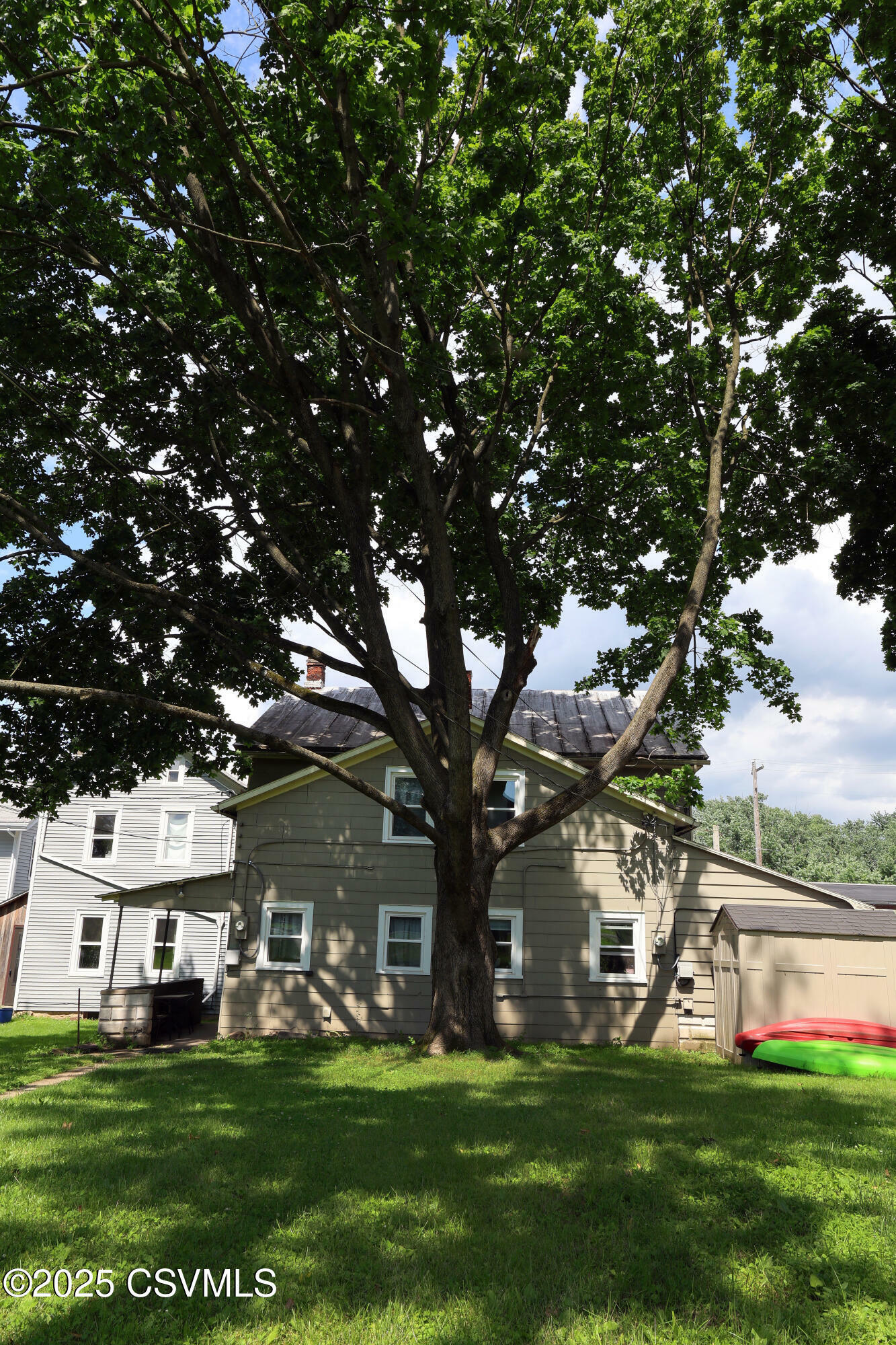 Property Photo:  113-115 N Water Street  PA 17837 