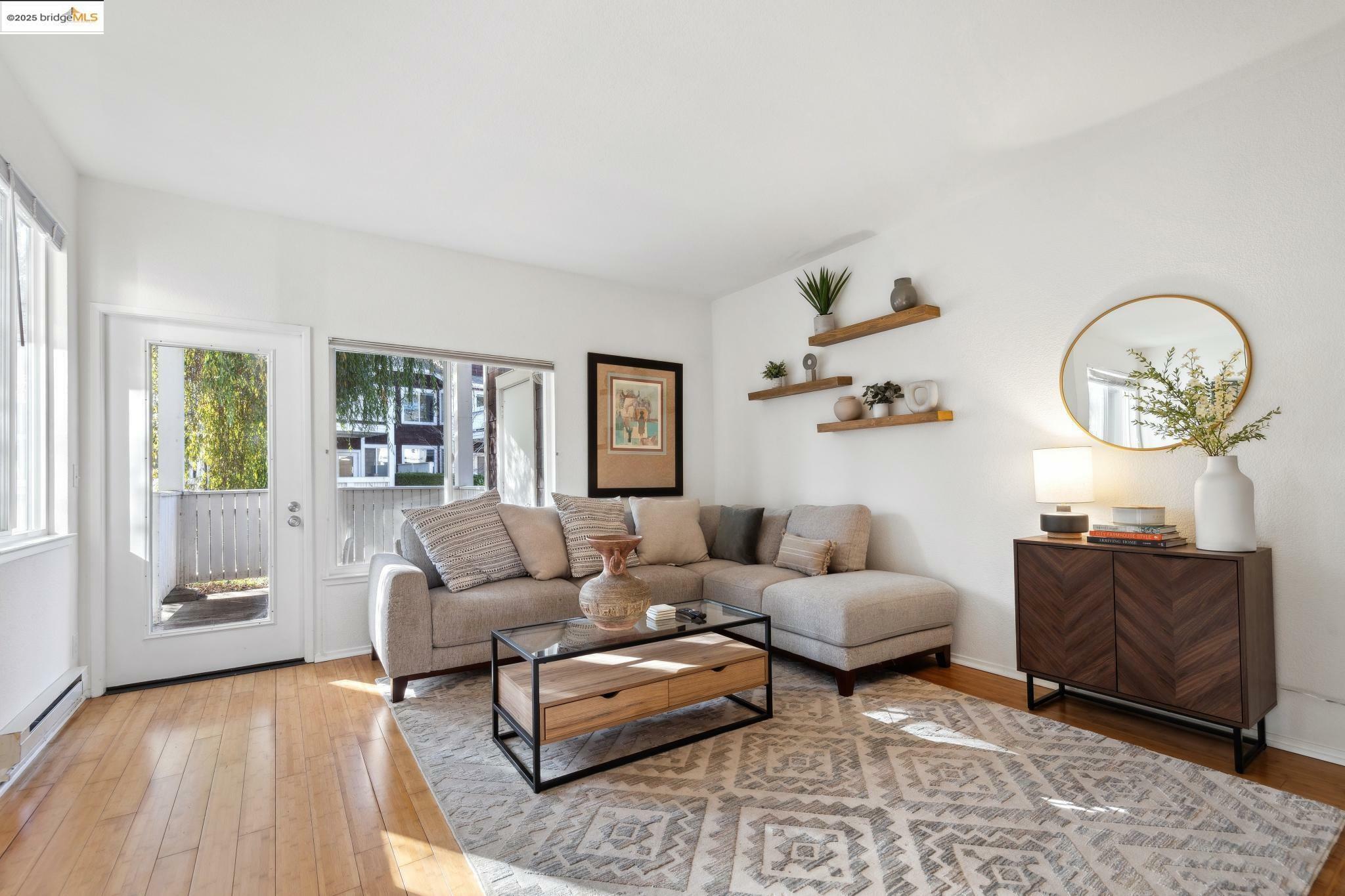 Property Photo:  89 Bayside Court  CA 94804 