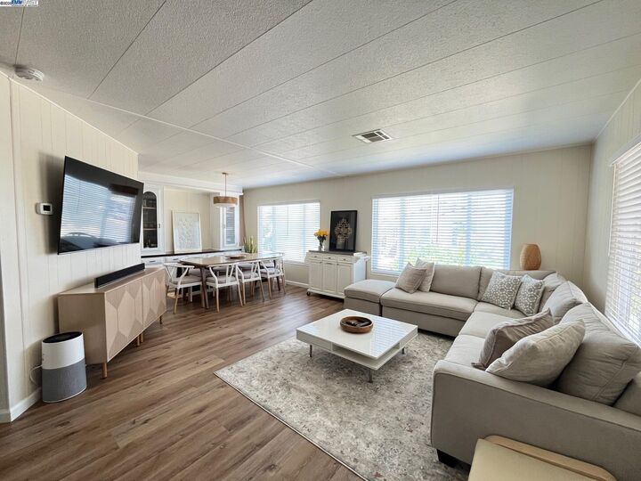 Property Photo: 711 Old Canyon Rd. 6 CA 94536