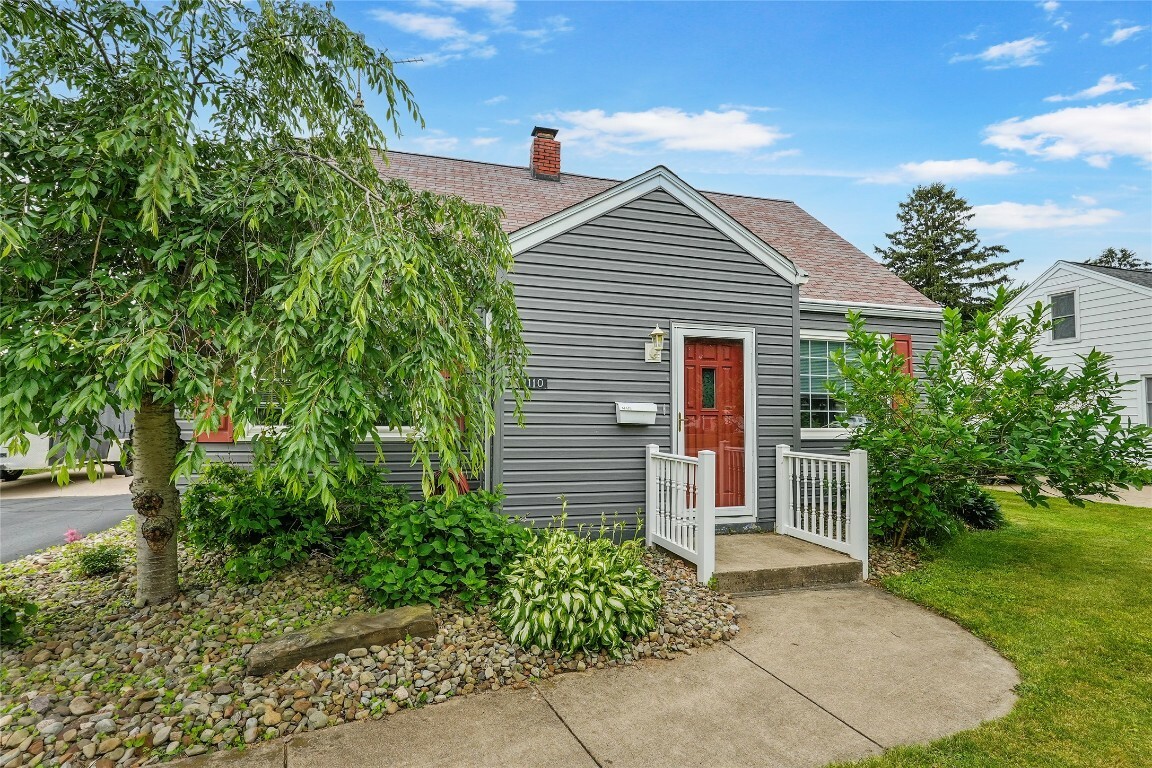 Property Photo: 1110 Ford Avenue PA 16505