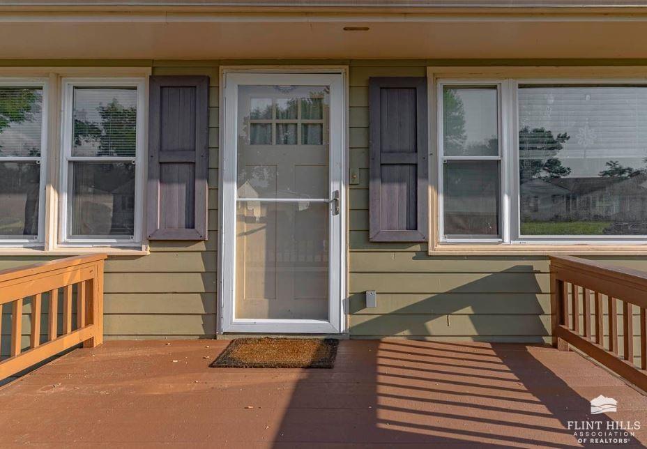 Property Photo: 1013 Brown St. KS 66441
