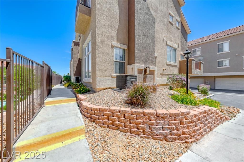 Property Photo: 2766 Red Vista Court NV 89074