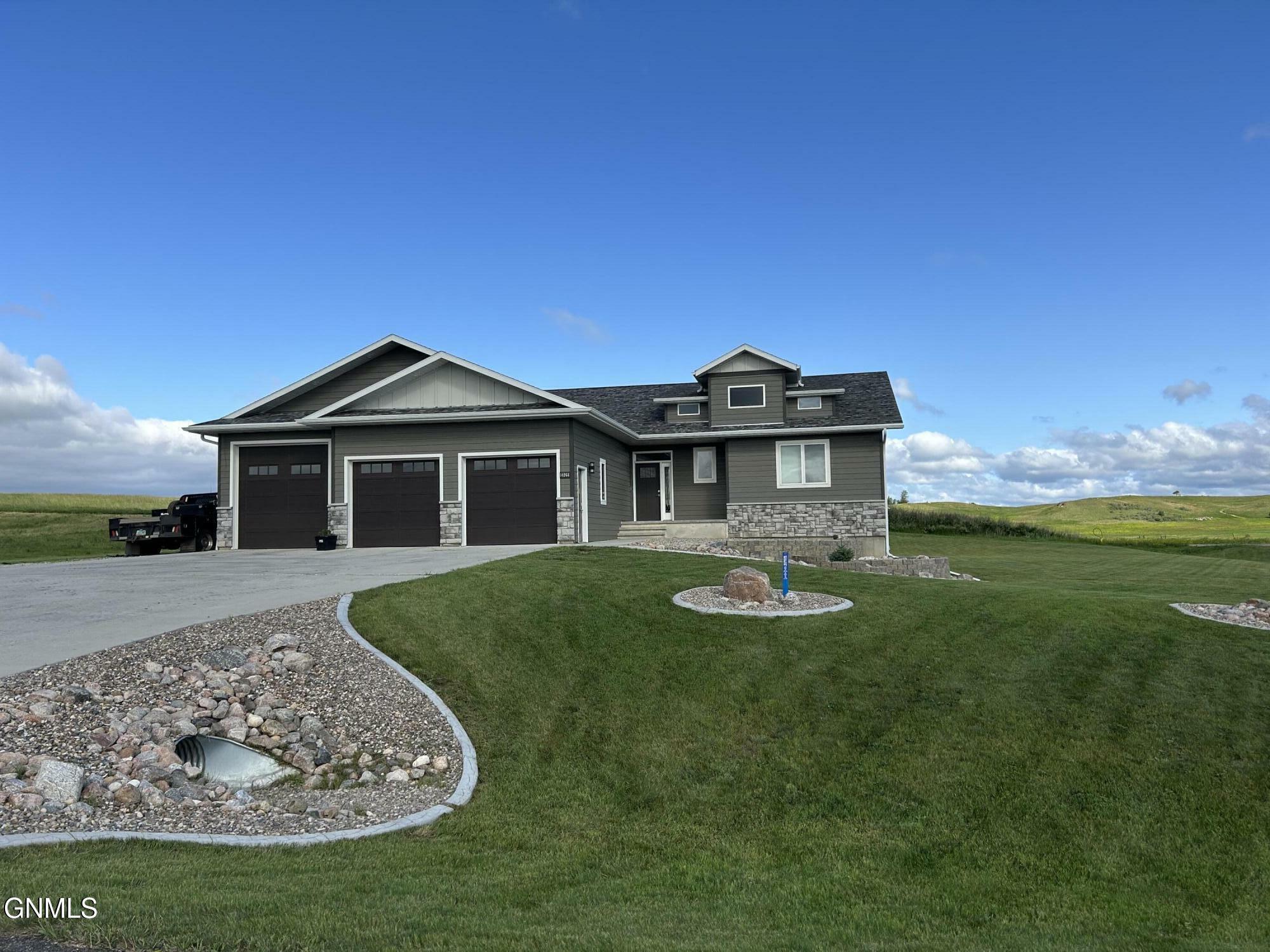 Property Photo:  14868 Paniolo Way  ND 58503 