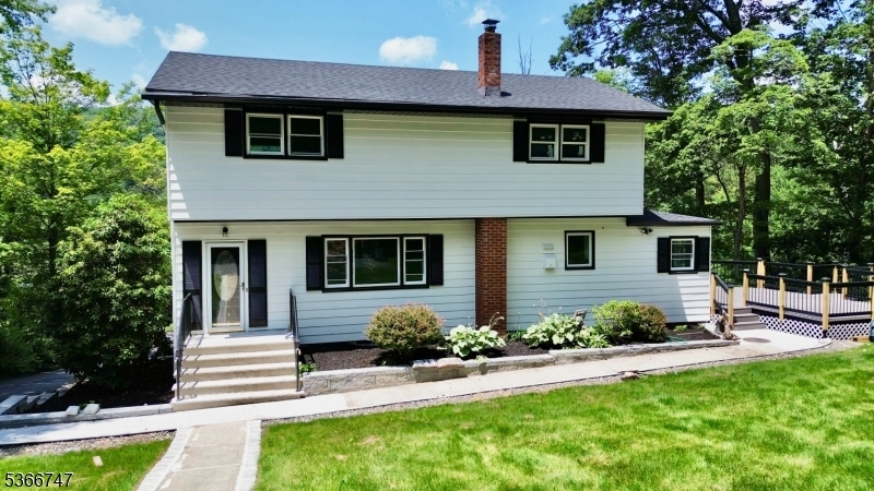 4 Fox Dr  Jefferson Twp. NJ 07438 photo