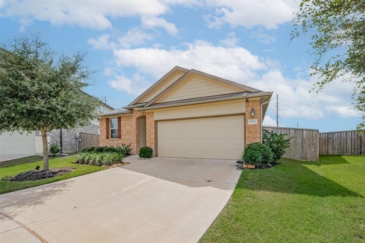 Property Photo:  10143 Lilac Croft Lane  TX 77406 