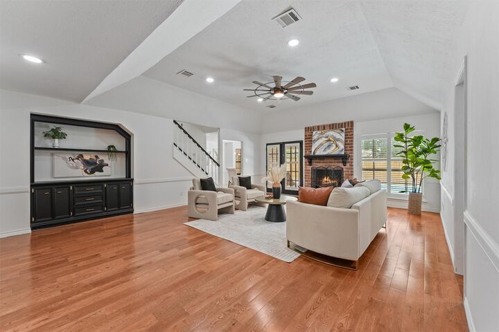 Property Photo:  6711 Walton Heath Drive  TX 77069 
