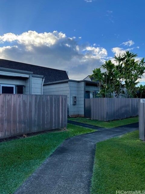 94-427 Keaoopua Street 13158  Honolulu HI 96789 photo