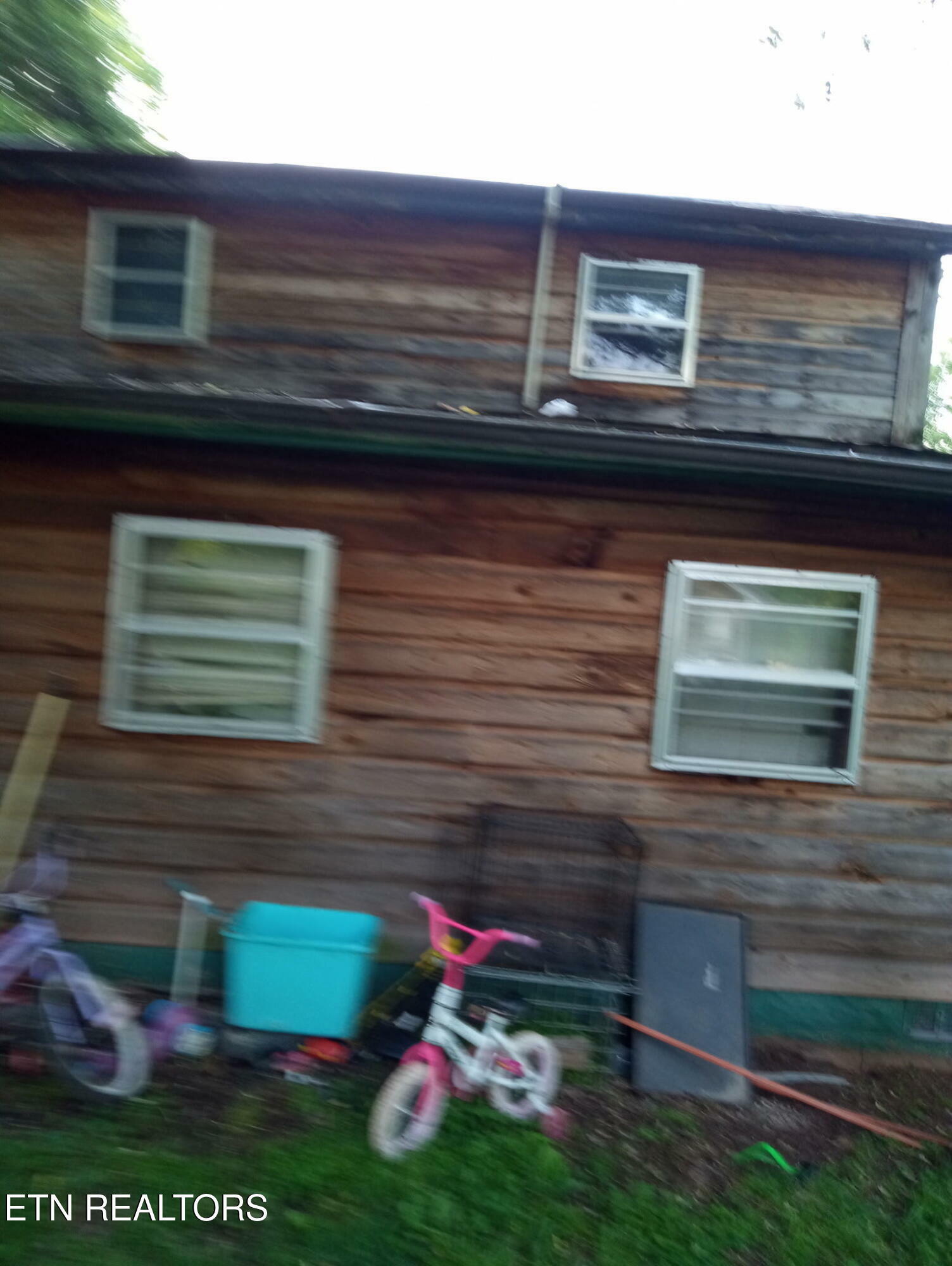 Property Photo: 541 Wiggins Rd TN 37385