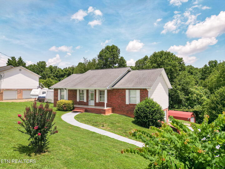 Property Photo: 680 Ronald Drive TN 37877