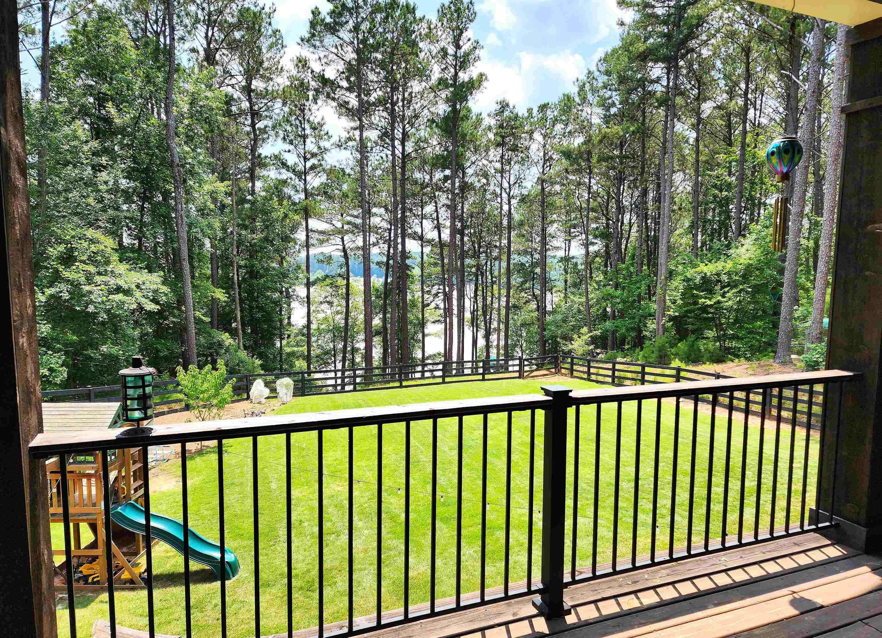 Property Photo: 1090 Forest Heights GA 30642