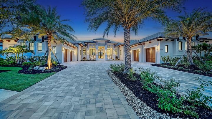 Property Photo:  15315 Anchorage Place  FL 34202 