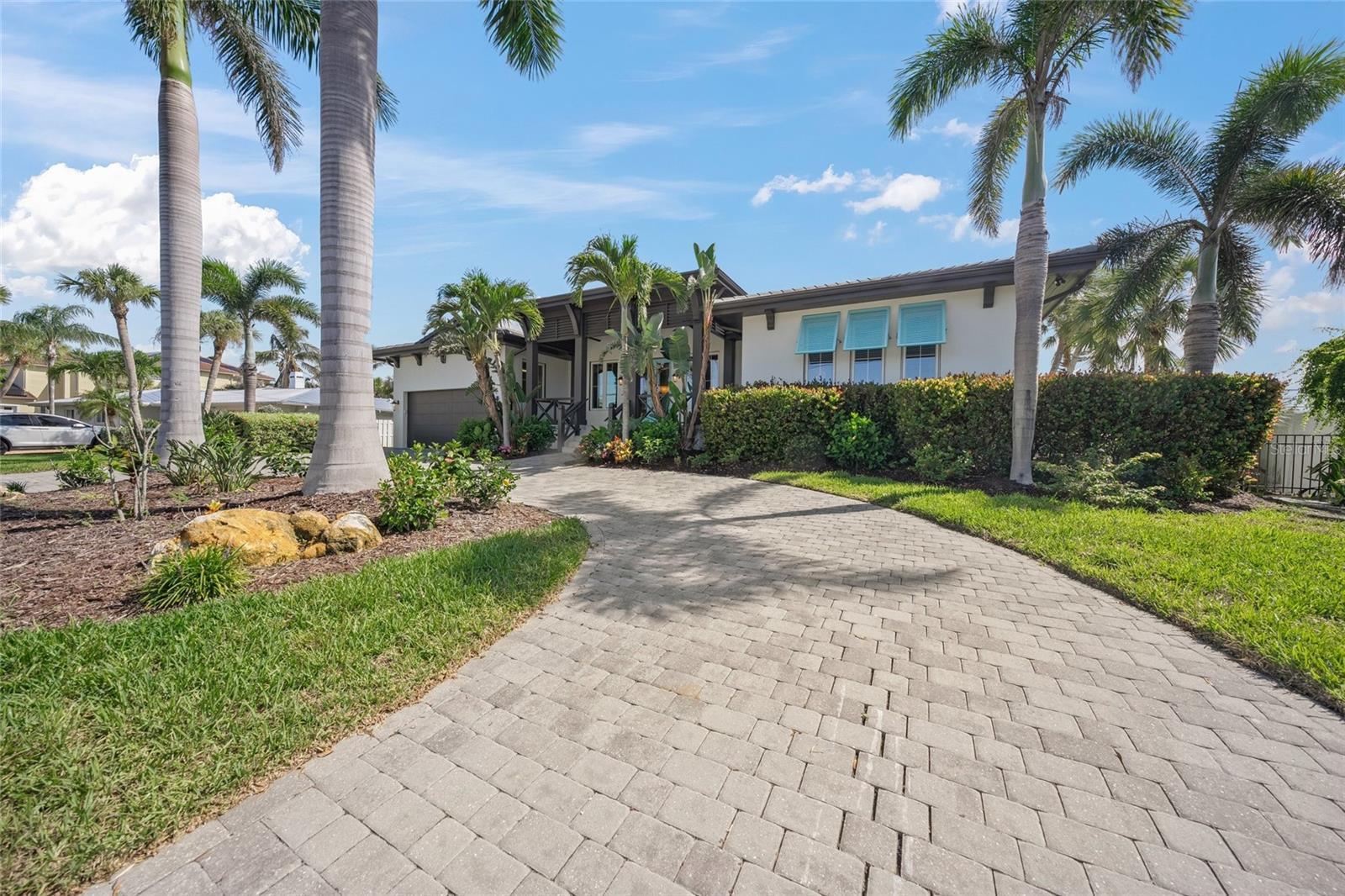 Property Photo: 5569 Cape Leyte Drive FL 34242