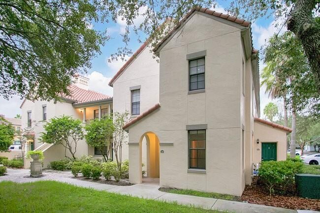 710 Siena Palm Drive 104  Celebration FL 34747 photo