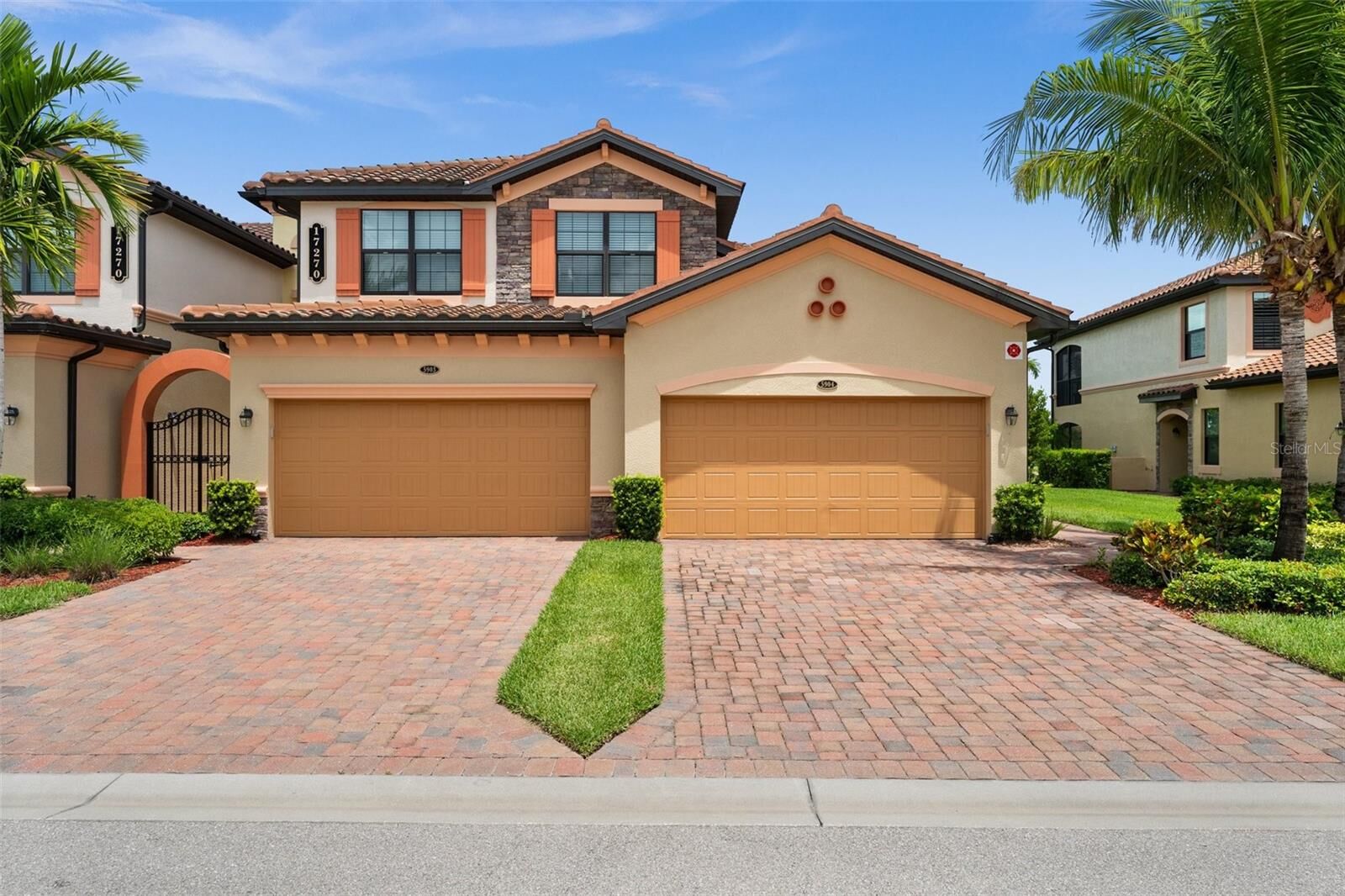 Property Photo:  17270 Cherrywood Court 5904  FL 34135 