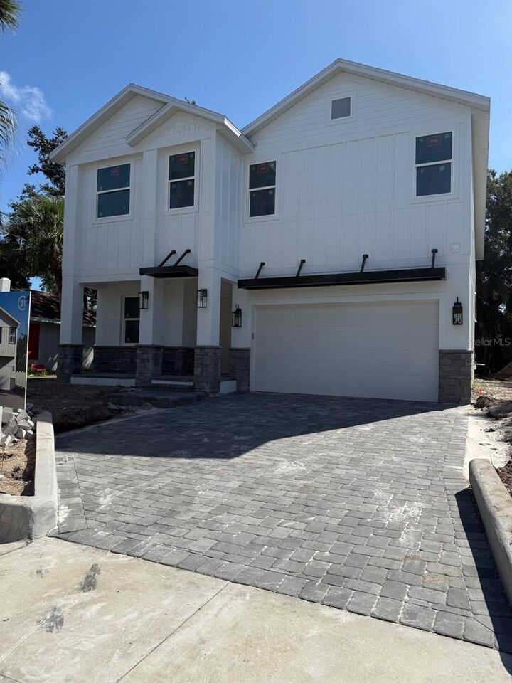 905 N Willow Avenue  Tampa FL 33606 photo