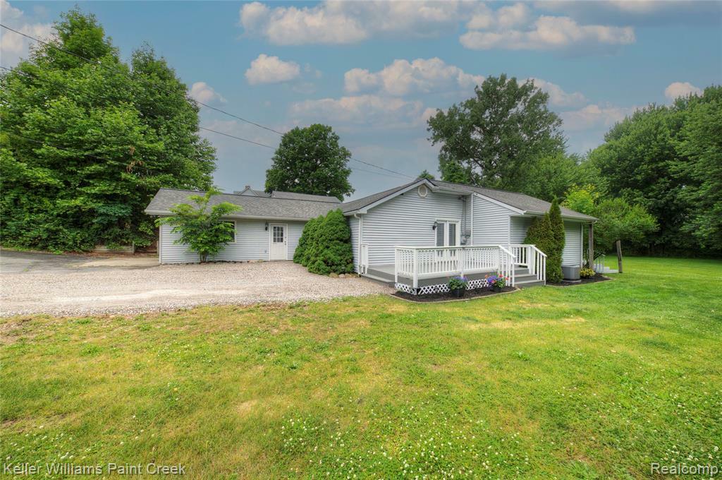Property Photo: 1320 W Drahner Road MI 48371 4818