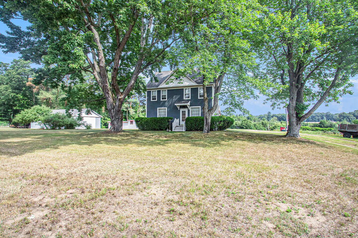 Property Photo:  5233 124th Avenue  MI 49408 