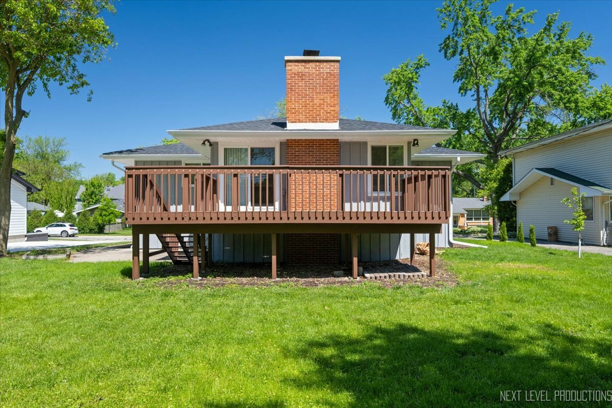 Property Photo: 230 Elmwood Drive IL 60540