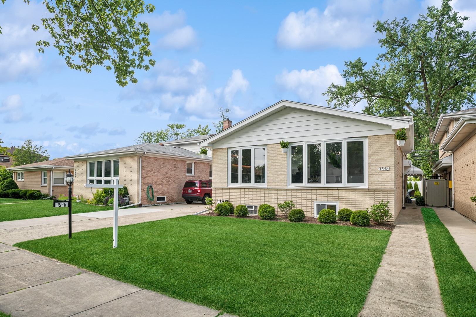 Property Photo: 4546 Howard Street IL 60076