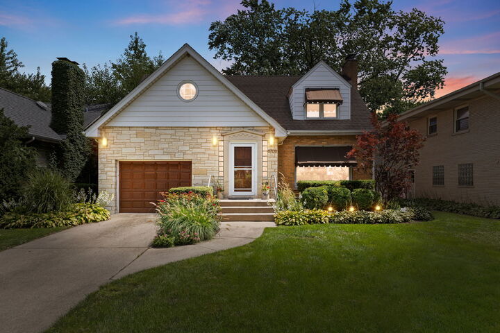 6709 N Ramona Avenue  Lincolnwood IL 60712 photo